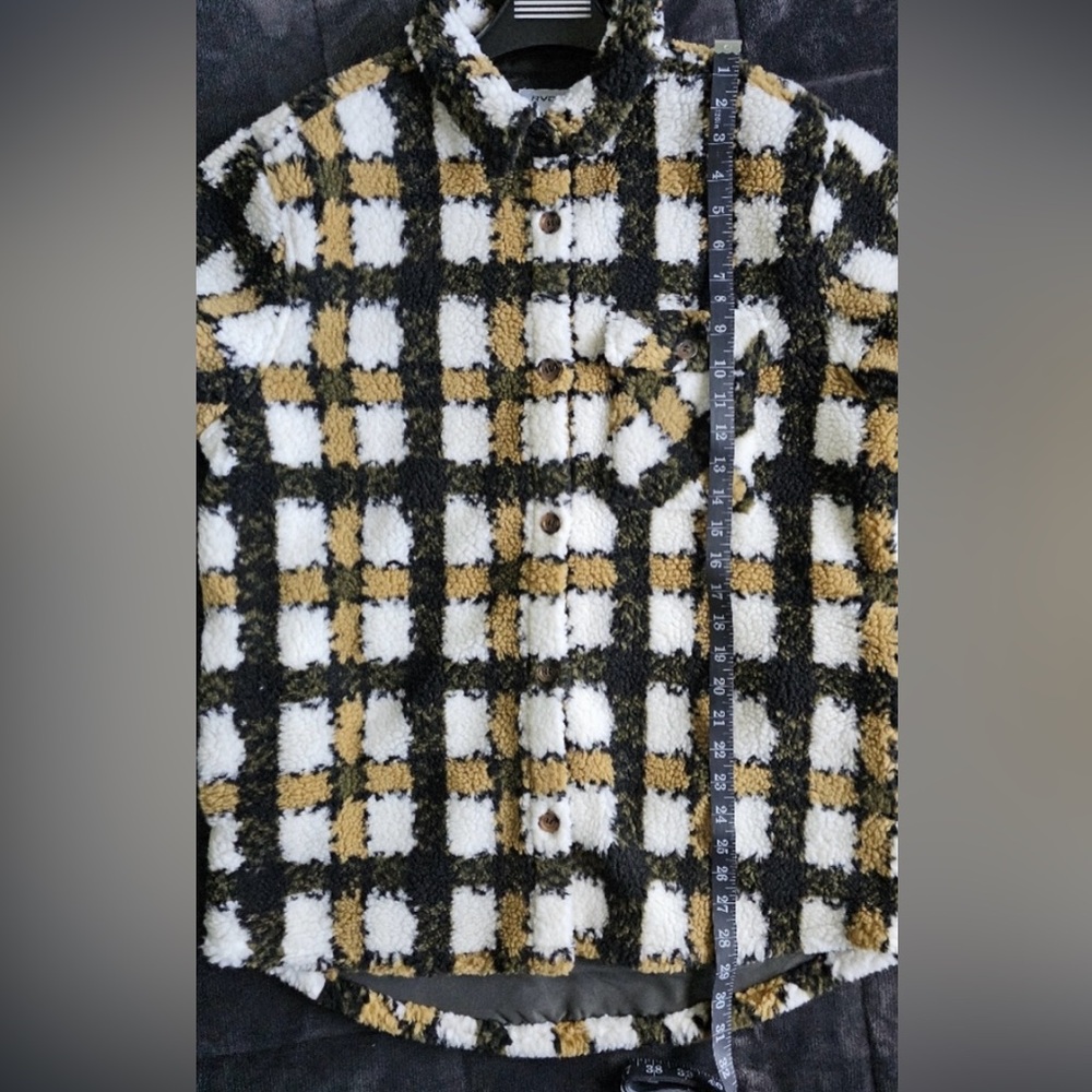 RVCA | NWT "Birdie" Plaid Faux Shearling Fleece Oversized Shirt Jacket - Picture 12 of 13
